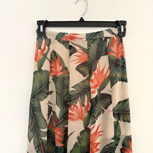 Show Me Your Mumu Princess Di Maxi Skirt Kauai Kisses
matching Crop Top small - Picture 5 of 12